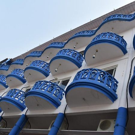 Hotel Shagun Residency ماثورا المظهر الخارجي الصورة